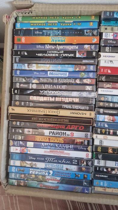 Dvd диски, фильмы мультфильмы. Лицензия