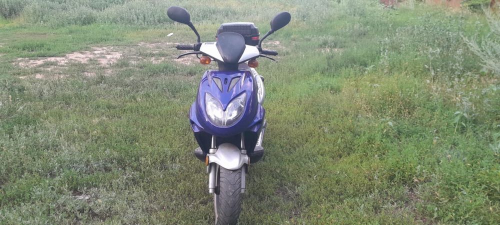 Продам скутер Стелс Тактик