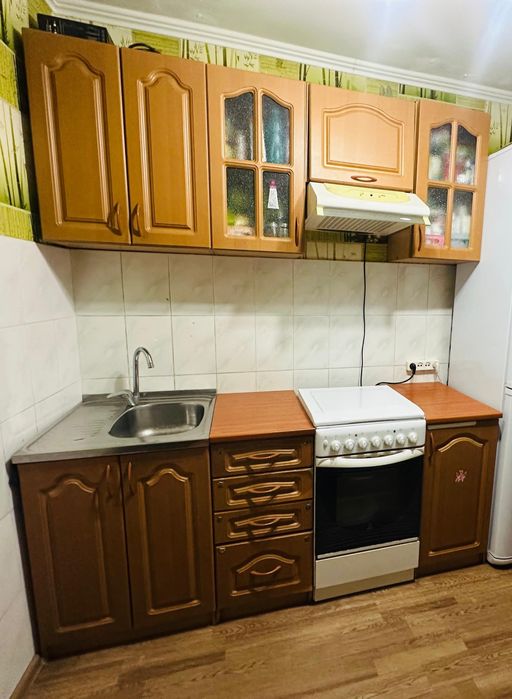 продаю  кухонный гарнитур