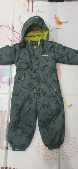 Комбинезон для мальчика и сапоги