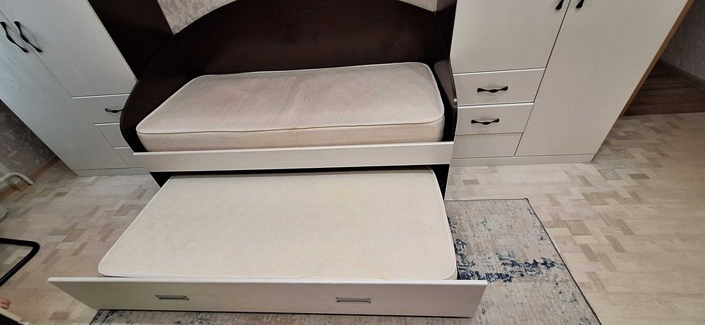 Продам кровать, б/у