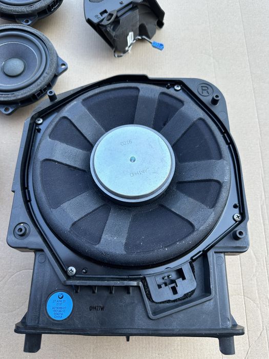 Sistem audio HIFI BMW Seria 1 F40, Seria 2 F44 F45 F46, X1 F48, X2 F49