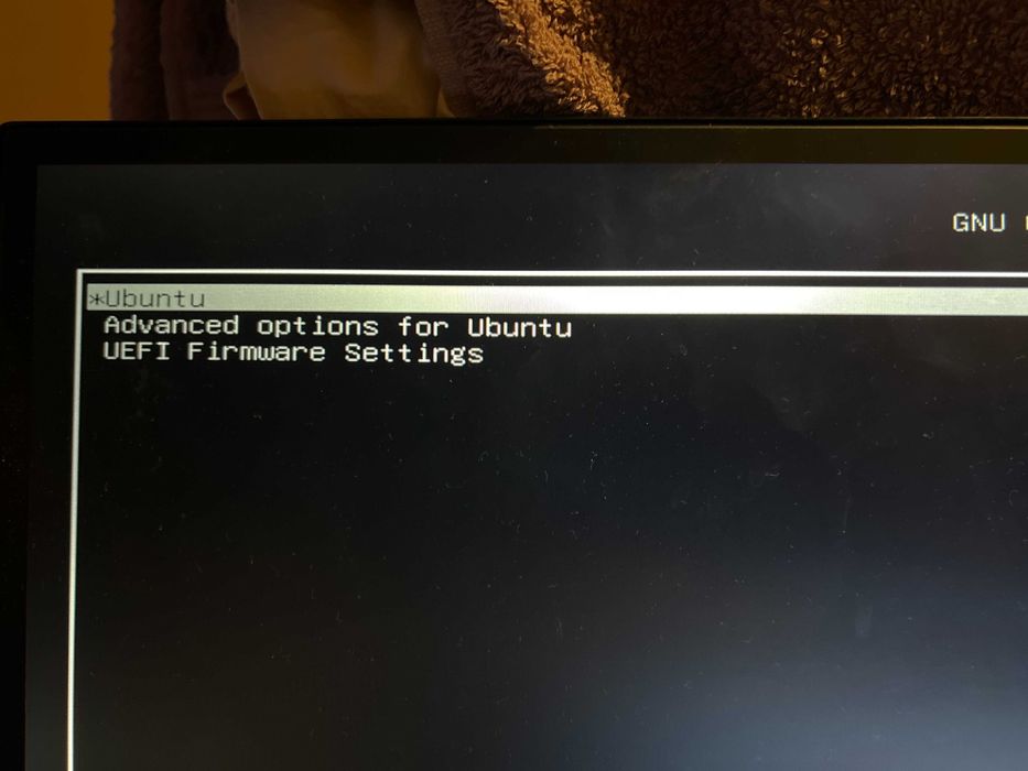 Сглобяване и настройка на AI/GPU сървъри + Linux (AI cloud hosting)