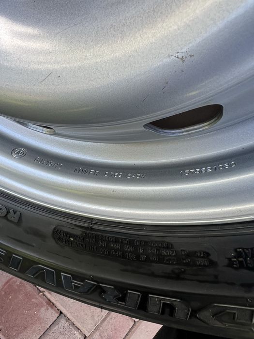 Set 4 roți noi 215/70/R15C (Fiat,Peugeot,Citroen)