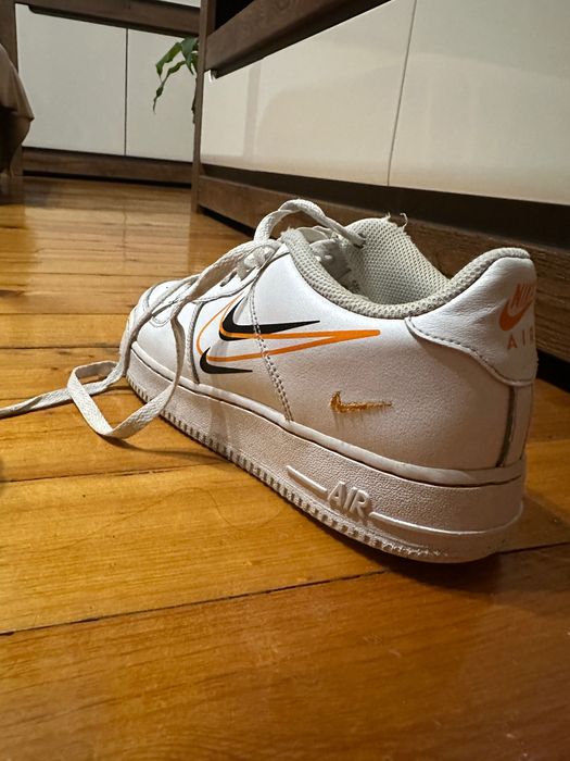 Спешно!!! Маратонки Nike air force 1