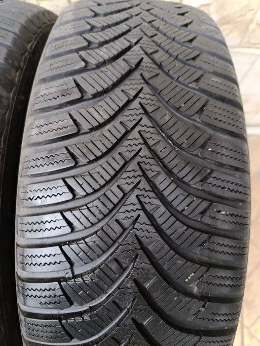 Зимни гуми Hankook 215/65/16 Winter Icept RS 2
