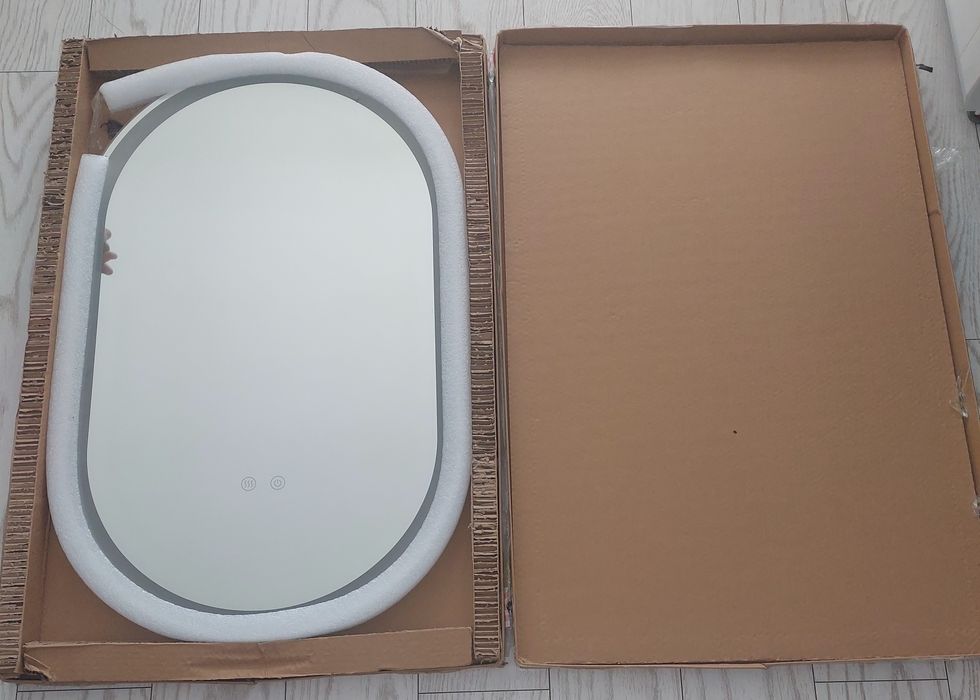 OGLINDĂ led și touch cu funcție dezaburire