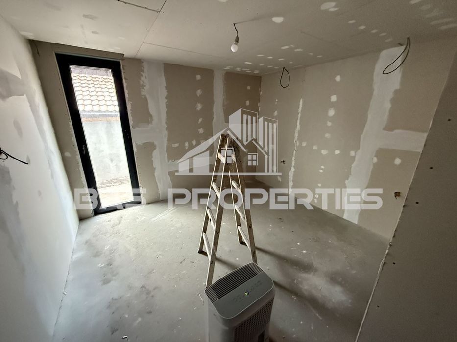 Къща в София, област-гр.Костинброд площ 125