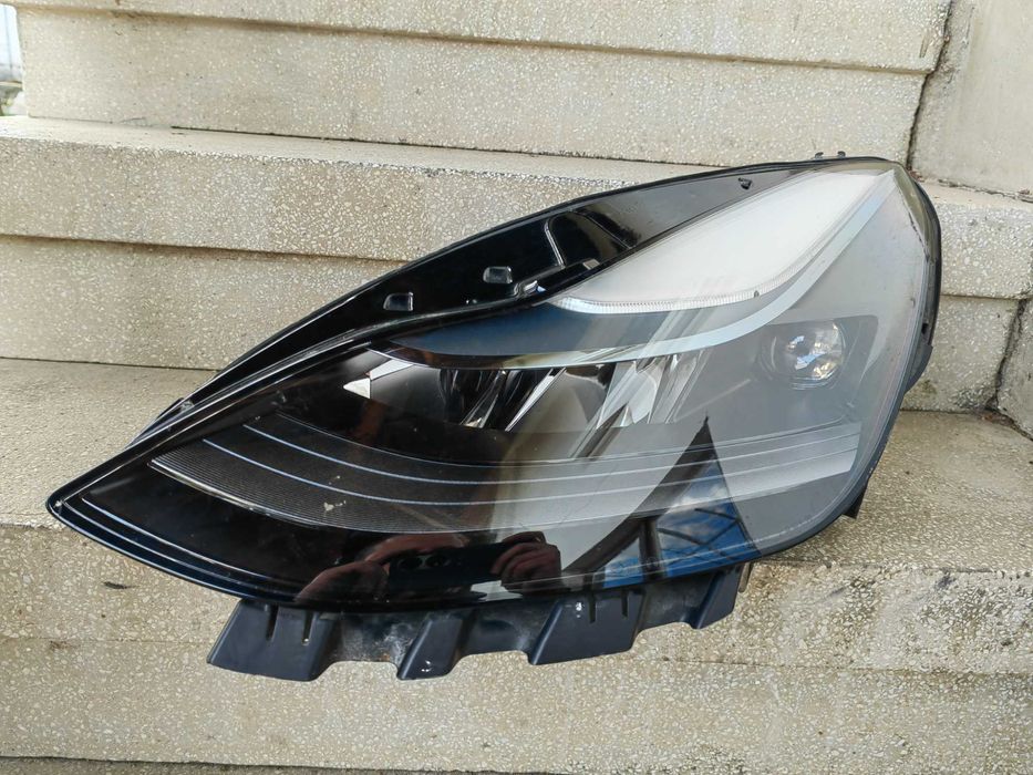 Фар Tesla 3Y LED ляв / Фар Tesla Model 3/Y / Фар Тесла 3 Оригинален