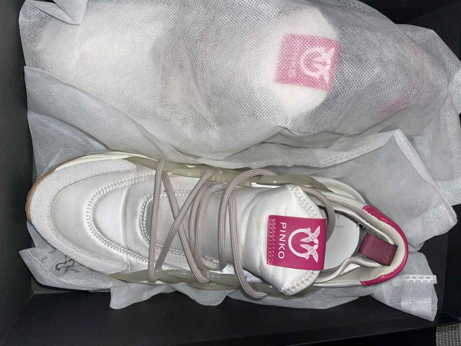 Маратонки Pinko