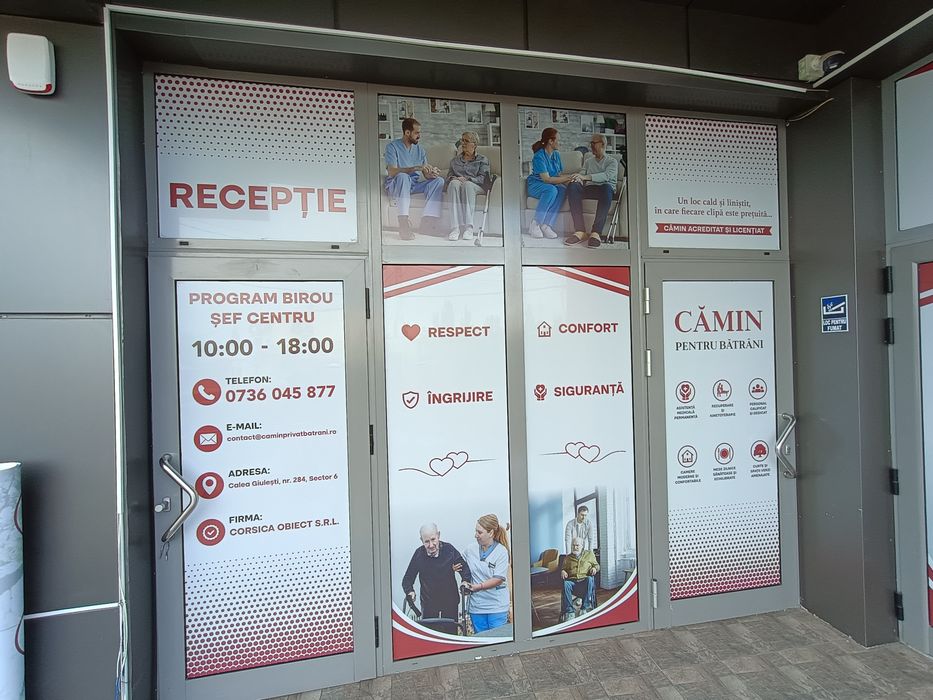 Folii geamuri/colantări vitrine