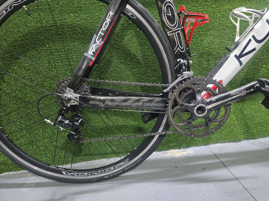 Карбонов шосеен, аеро велосипед  Kuota K-Factor