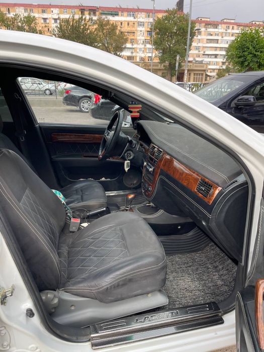 Prodaetsa Lacetti 1.8 srochna