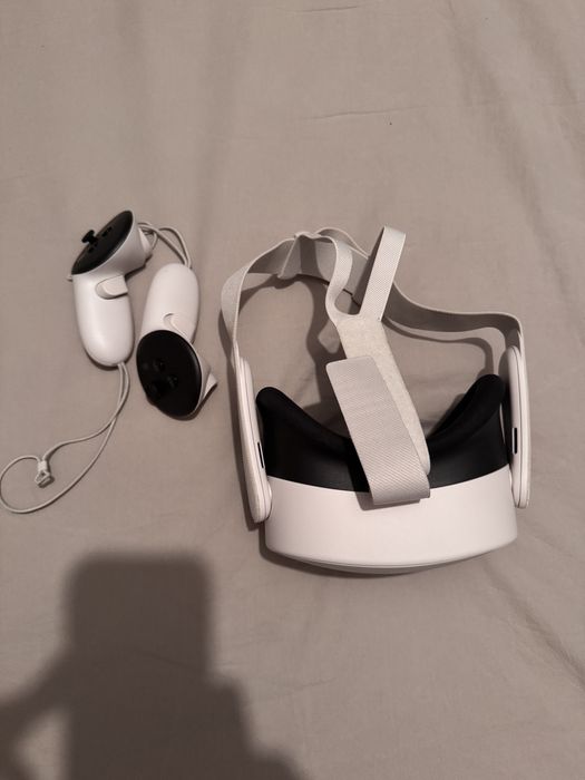 Vr очила meta quest 3s 128gb