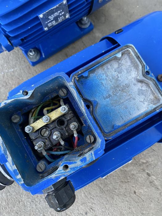 Motor trifazic 1700 turatii