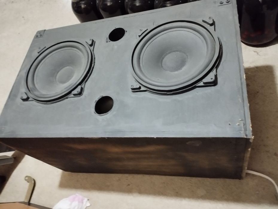 Kolonka bez usilitel