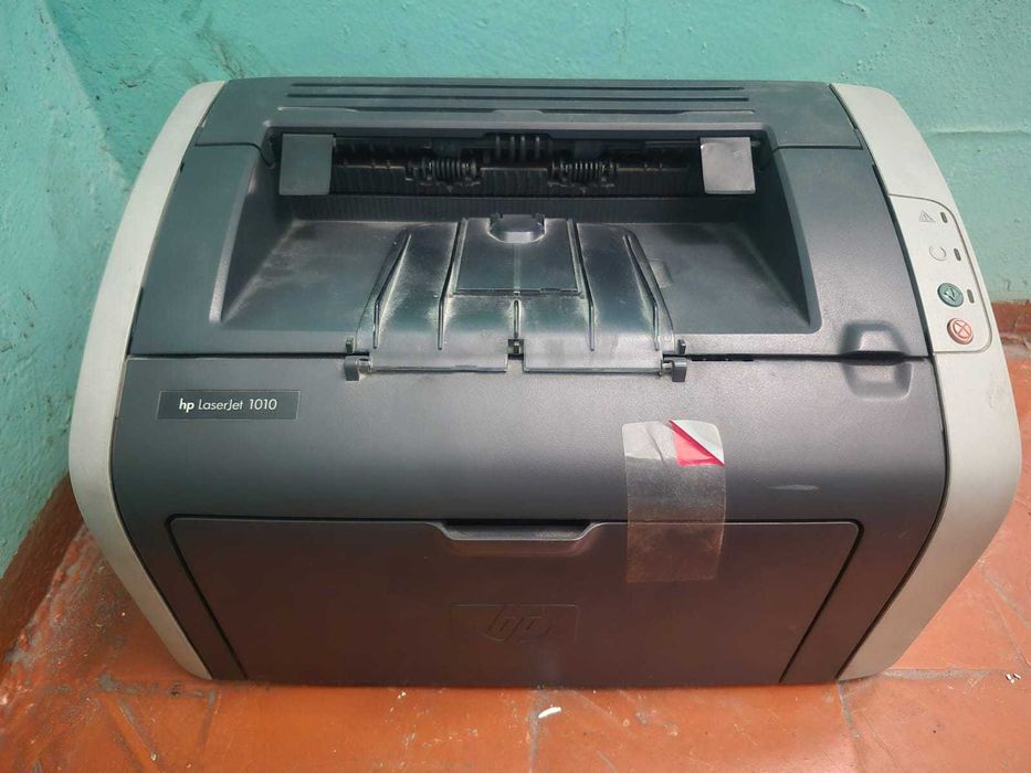 принтер Laser jet 1010