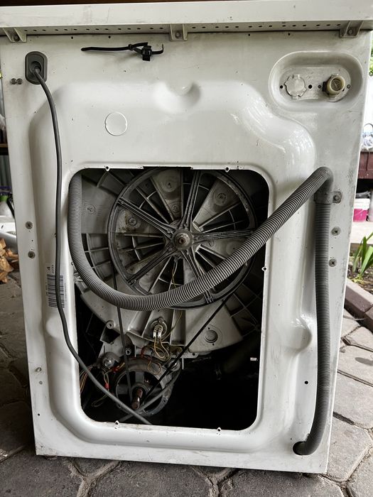 Стиральная машина рабочая