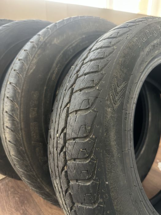 Автошина R14 продается