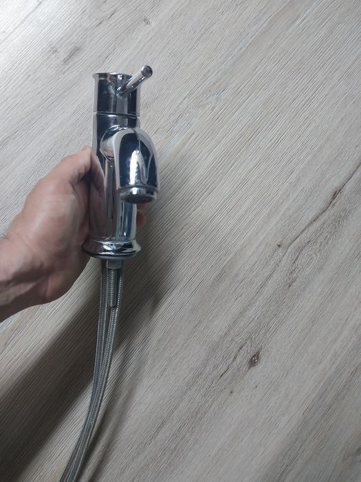 Смеситель Grohe для умывальника.