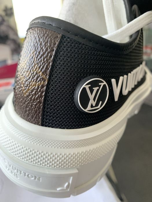 Чисто нови маратонки размер 37.