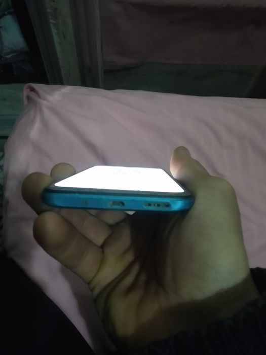 2 Ta Telefon Sotiladi Redmi 9 A Redmi 6 pro.