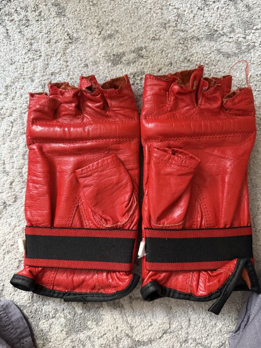 Перчатки для каратэ