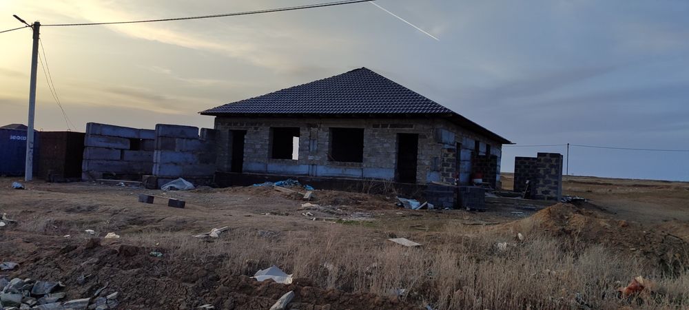 Продам не достроенный дом СРОЧНО