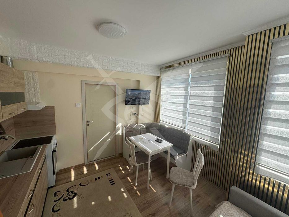 Продава се Двустаен апартамент в Бургас, Сарафово - 50 кв.м за 1173 €/кв.м - Снимка #1