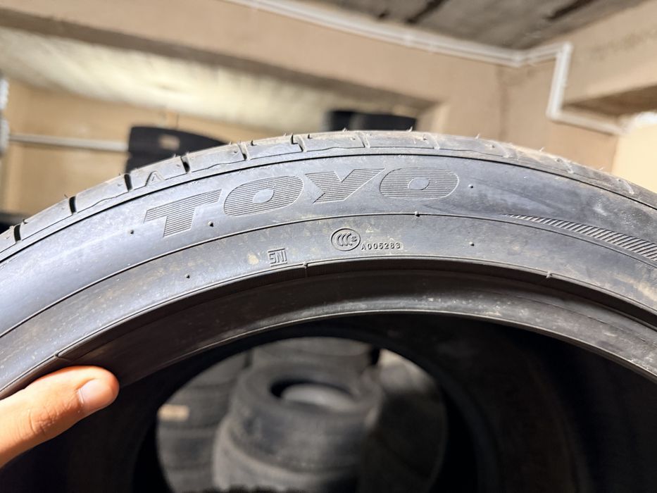TOYO PROXES C15. oldi 245/40/18 orqa 265/35/18