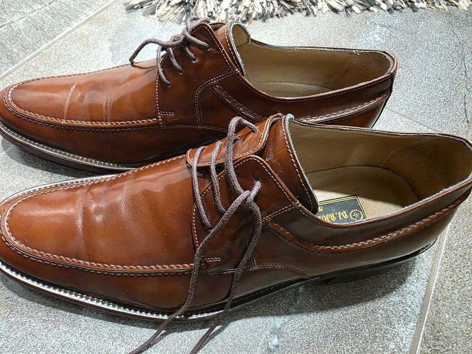 Италиански 42 номер. Качествена  естествена кожа