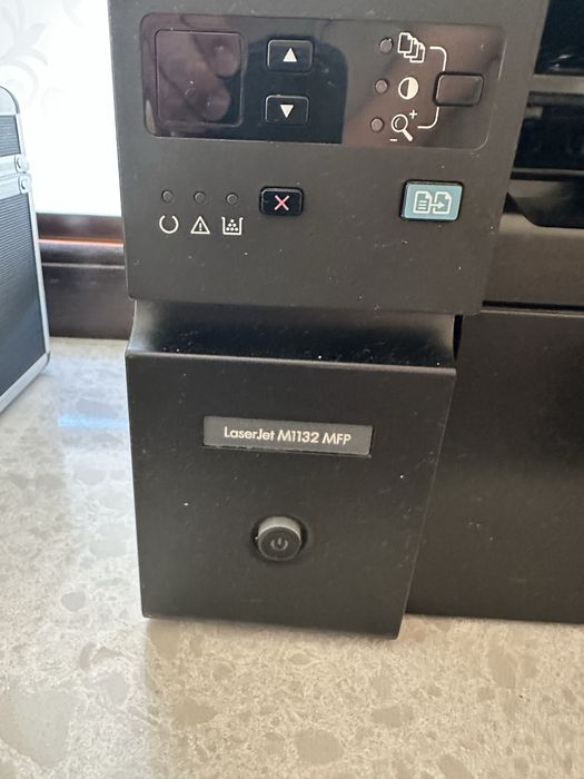 HP LaserJet M1132 MFP, принтер/сканер/копир