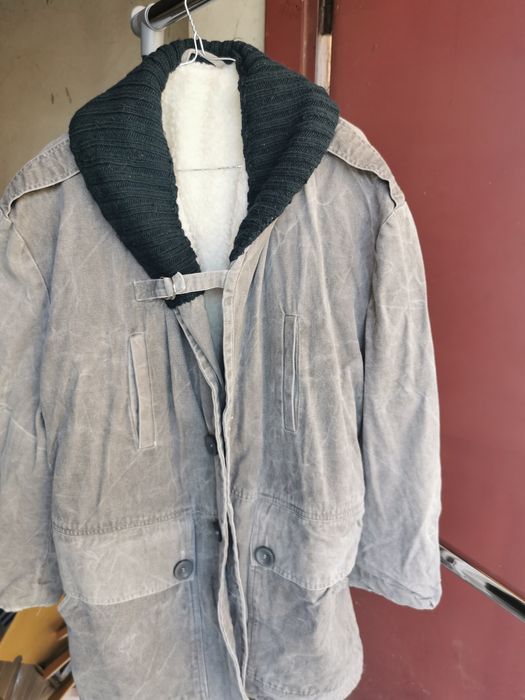 Продавам дрехи мъжки