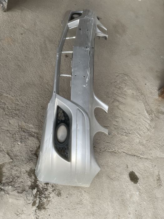 Продам бампер от w211