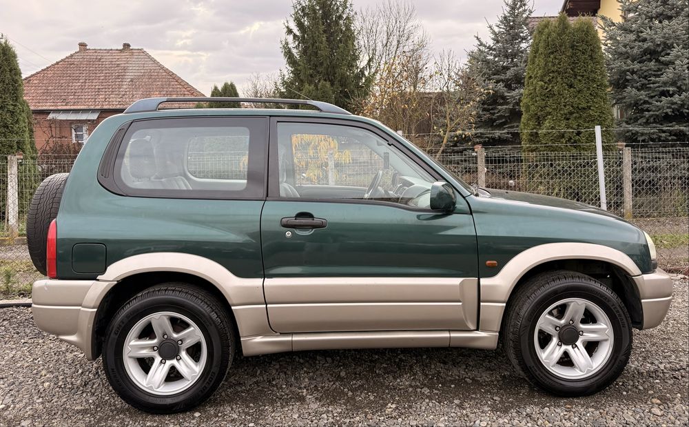 Suzuki Grand Vitara Automata 2.0i 128CP *Recent adusa*