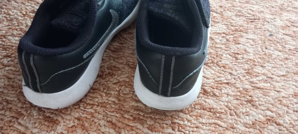 Nike Найки маратонки за момче, 30 номер