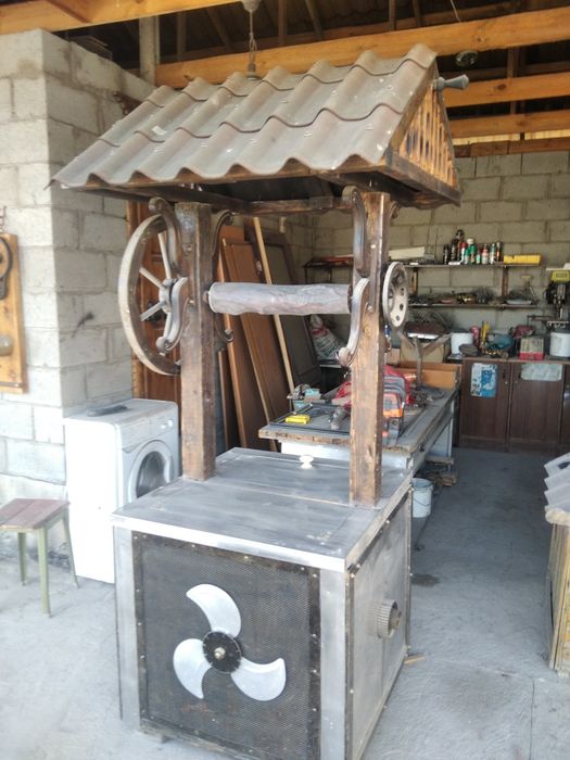 Декоративный колодец