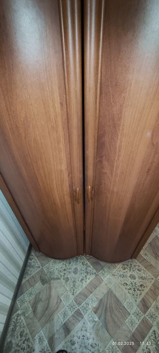 Продам шкаф в хор.состоянии