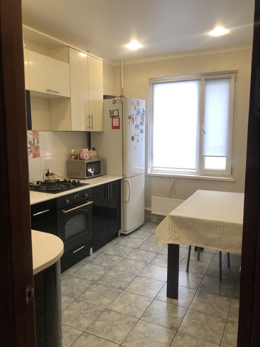 Продам 4х ком квартиру!