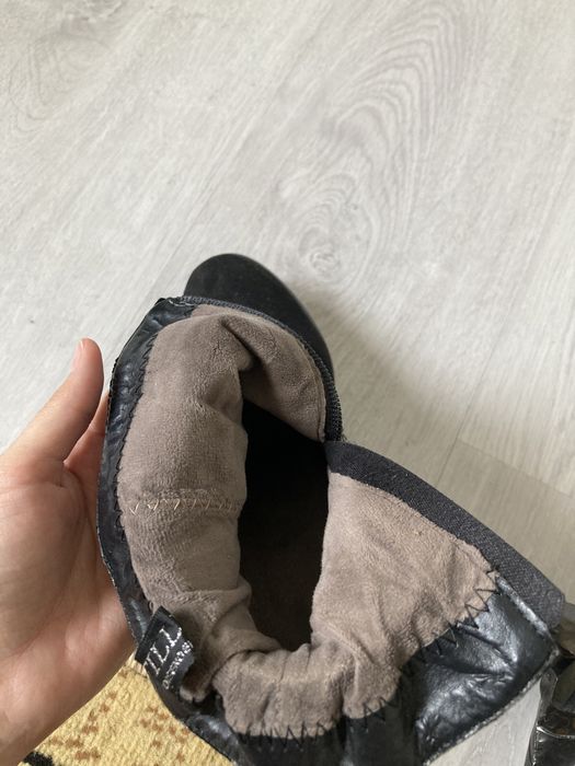 Короткие ботинки на каблуке