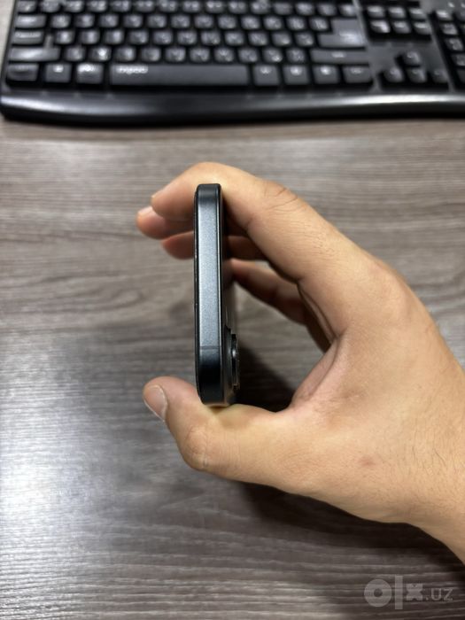 iPhone 16 128 Black Sim