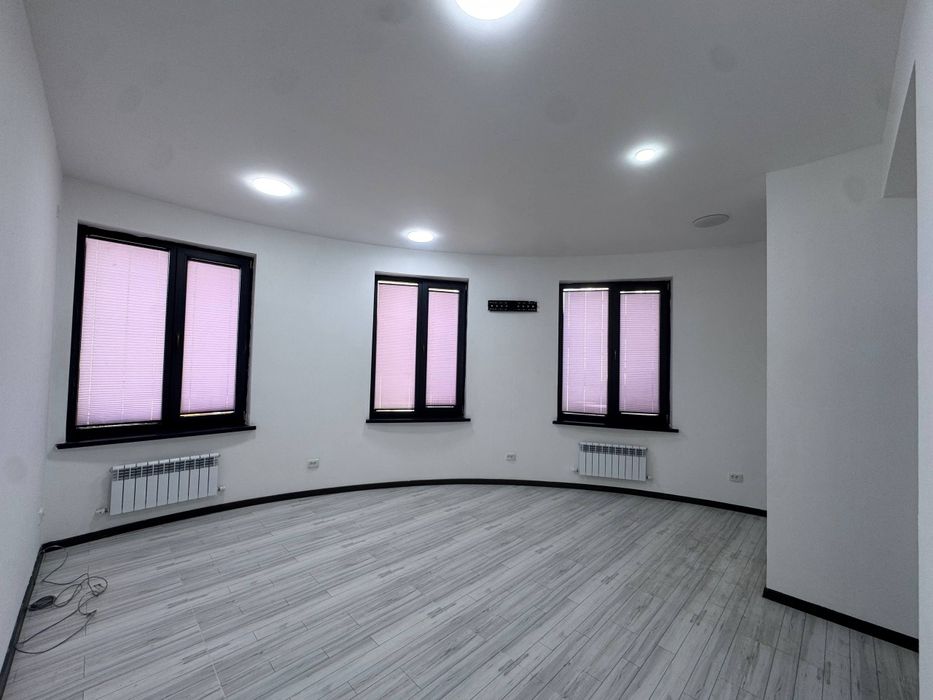 Аренда офис. Красивый уютный офис для вашего комфорта. 242м2