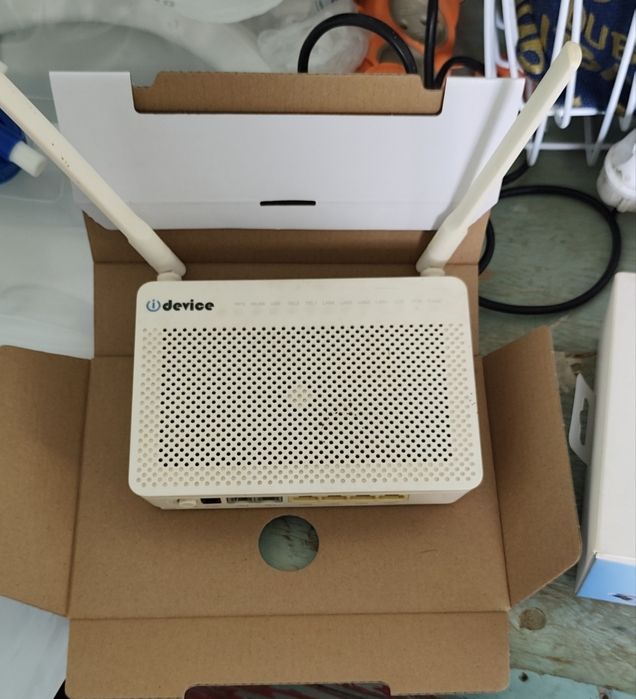 Yangi Wifi Router 4-5 oy ishlatilgan holos.