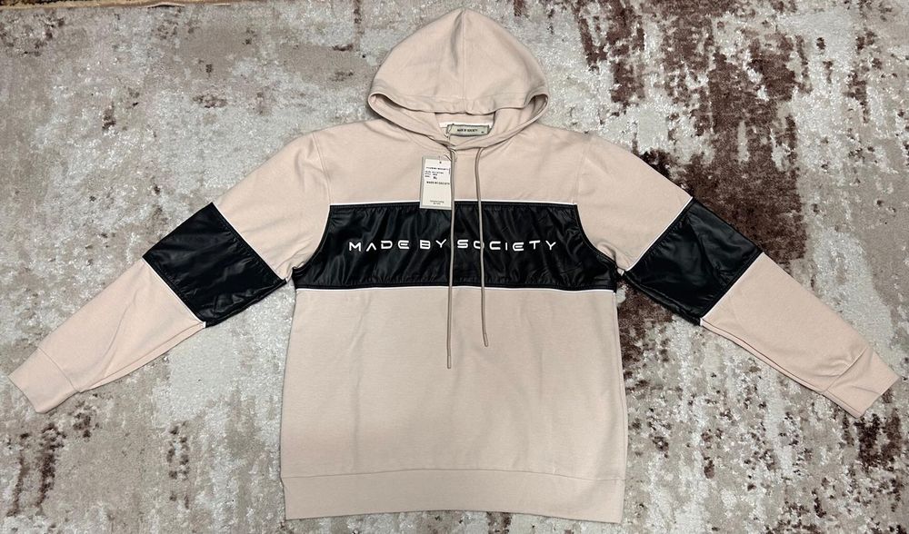 Vând compleu nou de bărbați Made by Society