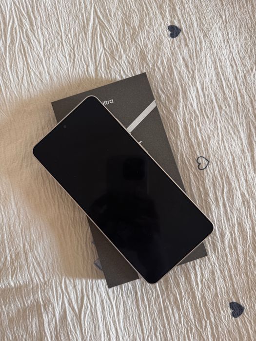 Samsung S26 ultra 1 yil kafolati bor