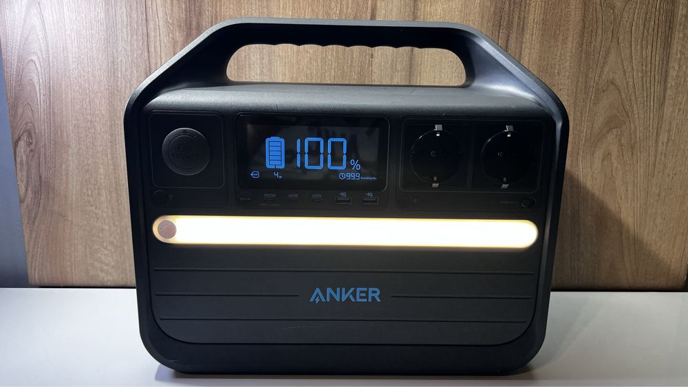 Преносима акумулаторна соларна стация Anker 555