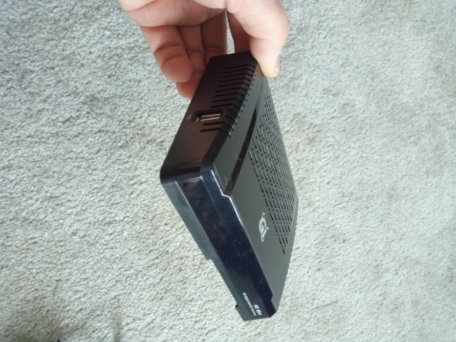 Продам ресивер для спутниковой тарелки.