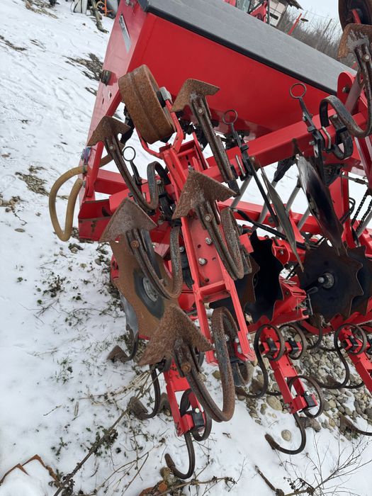Piese Prasitoare / Cultivator SIPTEC 7 sau 9 sectii cu rabatare hidraulica