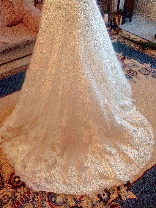 Свадебное платье