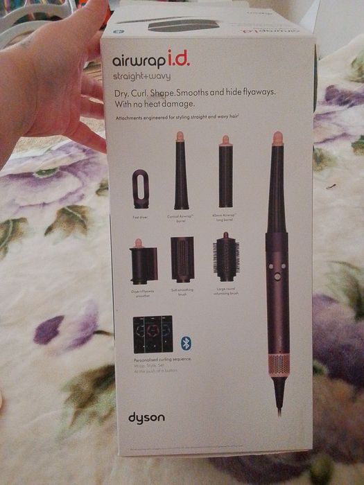 Продам фен дайсон